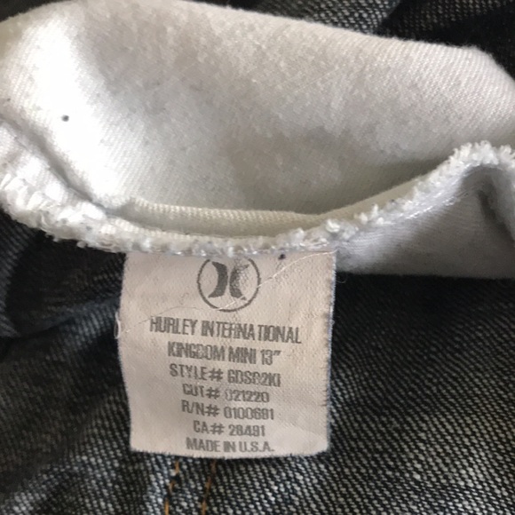 Hurley denim mini skirt. New without tags. - Picture 4 of 5